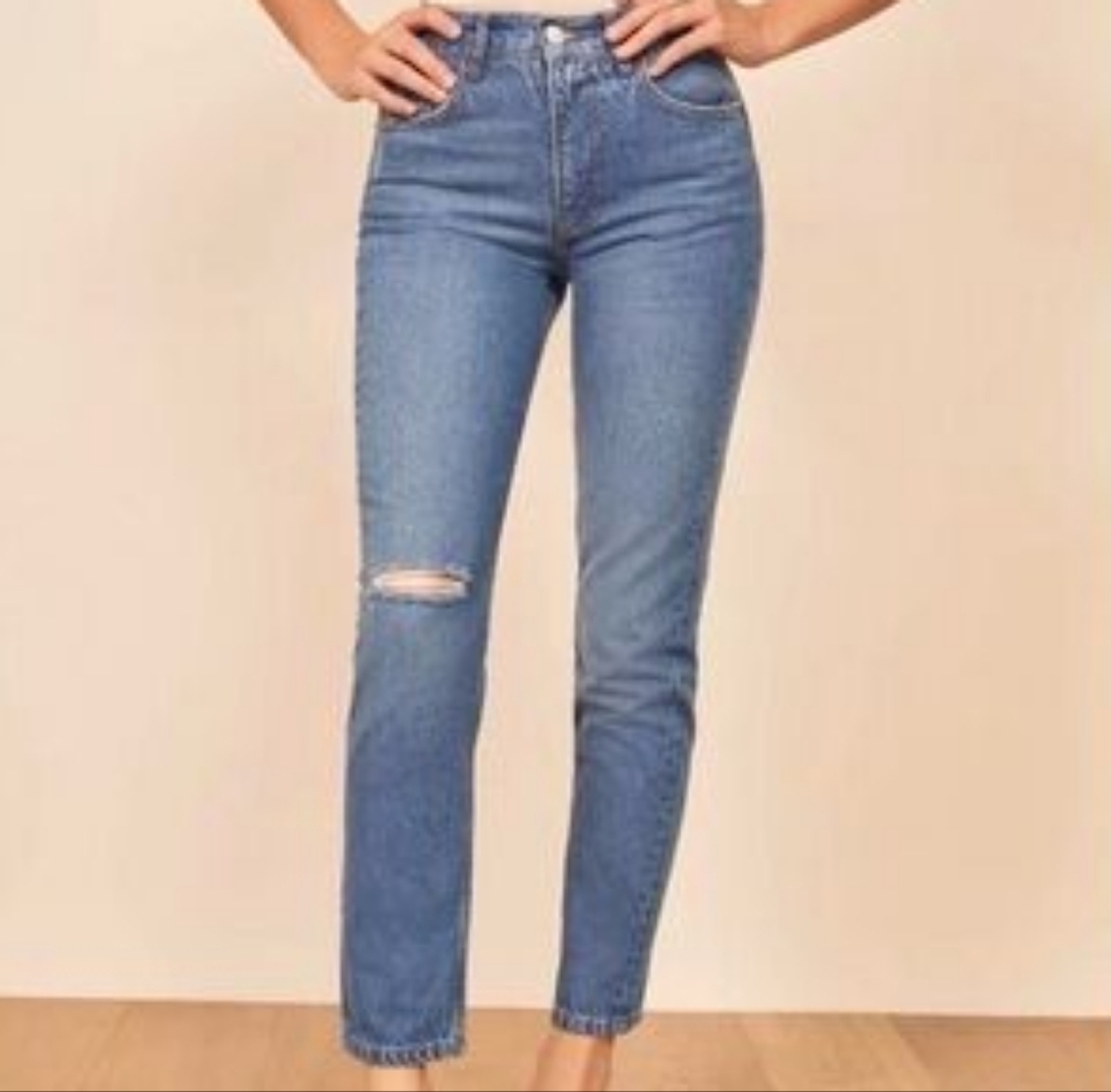 Reformation Julia Cigarette Jeans Size 25 Sonoma Blue Distressed Denim